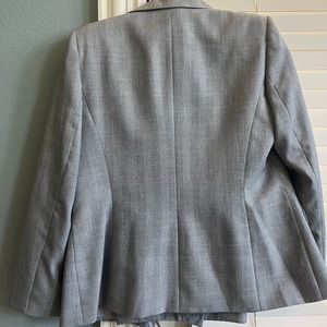 Evan-Picone 2 pc steel grey business suit. brand new, great style and fit.
